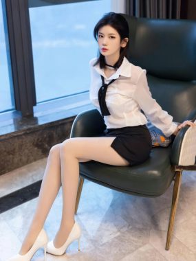 [XIUREN秀人网]凌七七合集下载