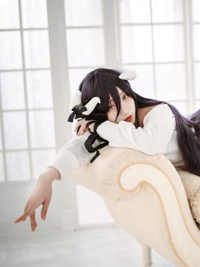 切切celia微博cos图集合集下载